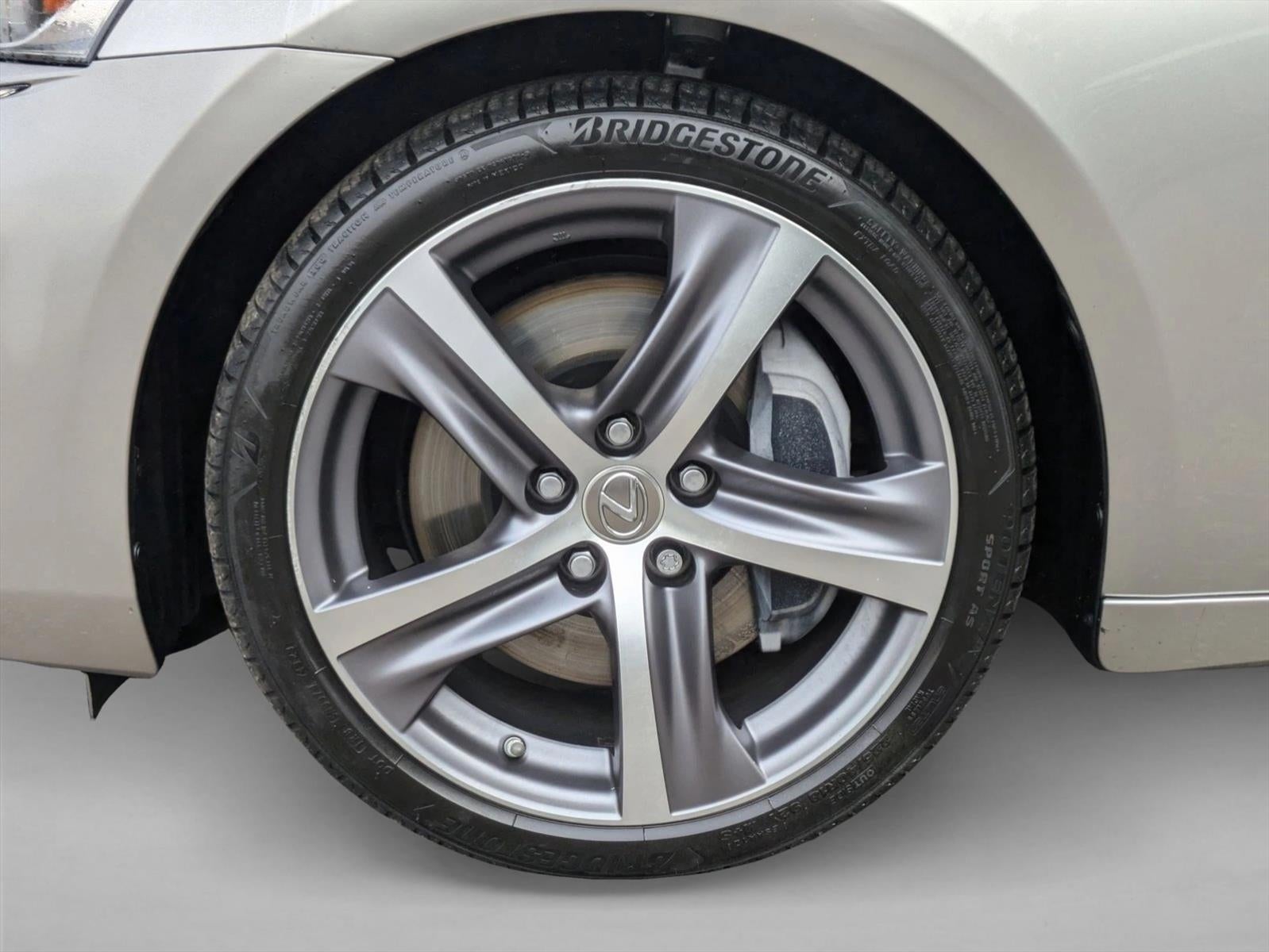 2019 Lexus IS 300 RWD