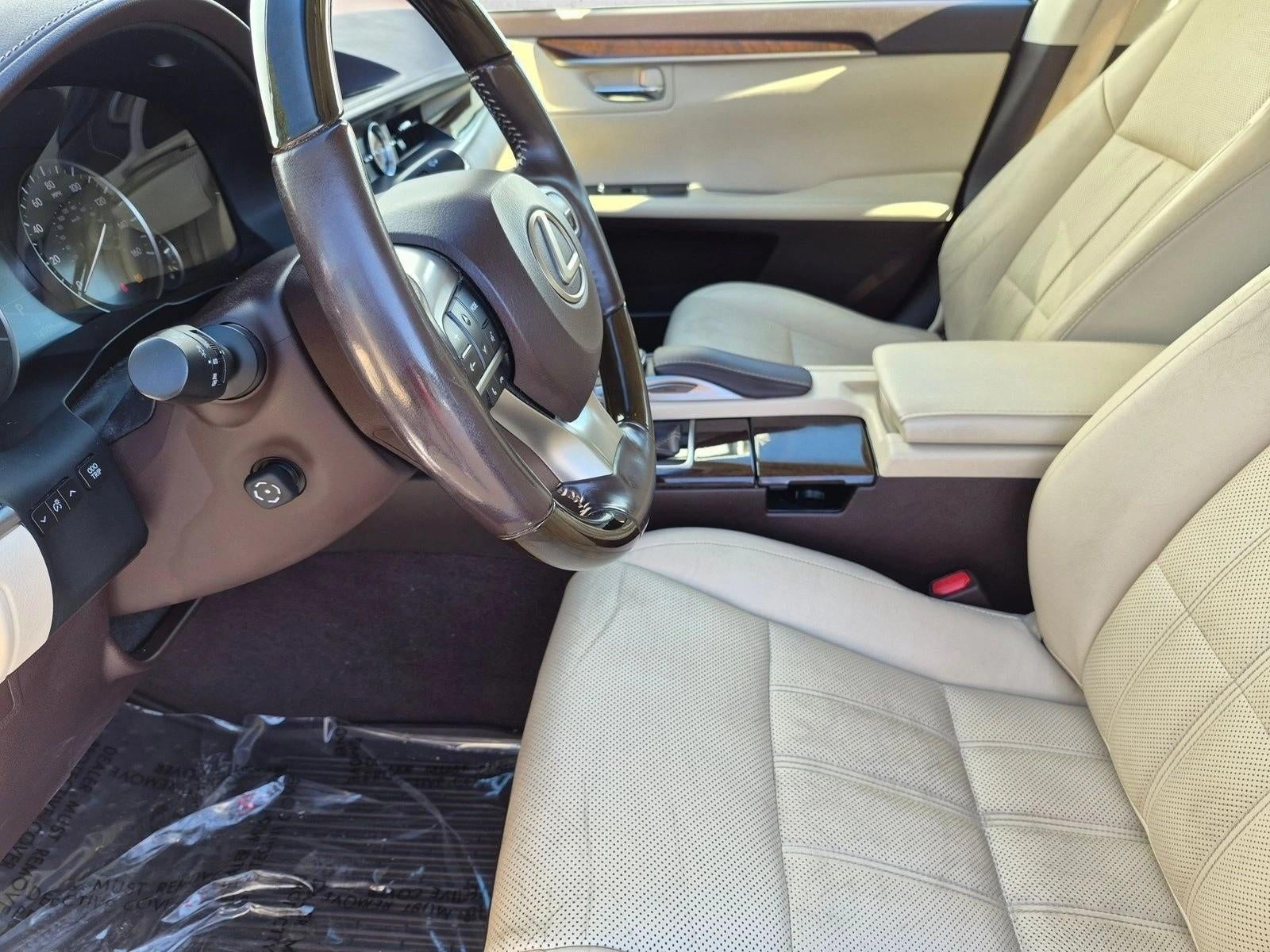 2016 Lexus ES 350 4dr Sdn