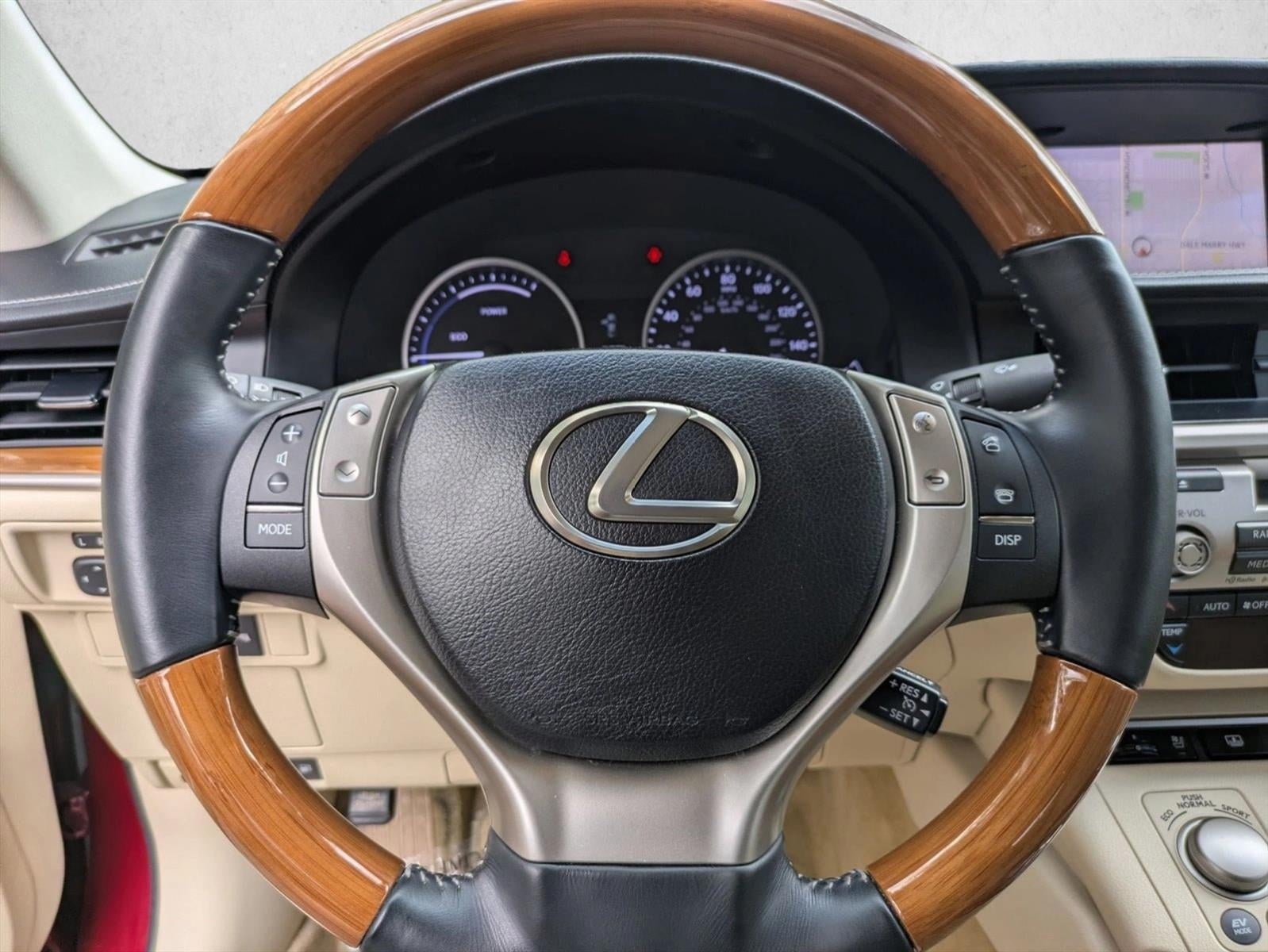 2013 Lexus ES 300h 4dr Sdn Hybrid