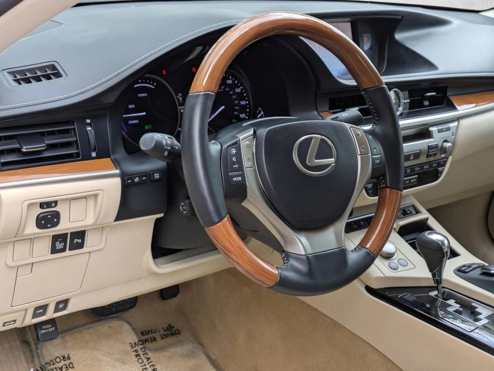 2013 Lexus ES 300h 4dr Sdn Hybrid