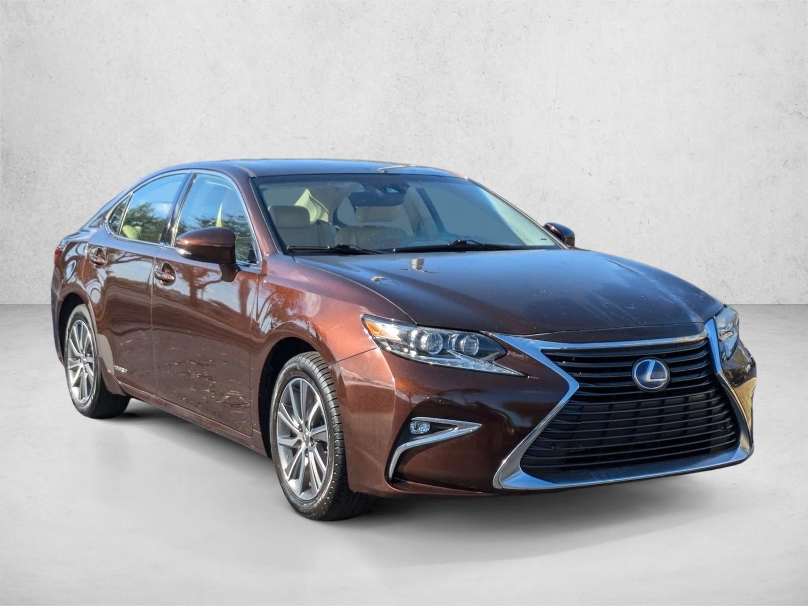 2017 Lexus ES 300h FWD