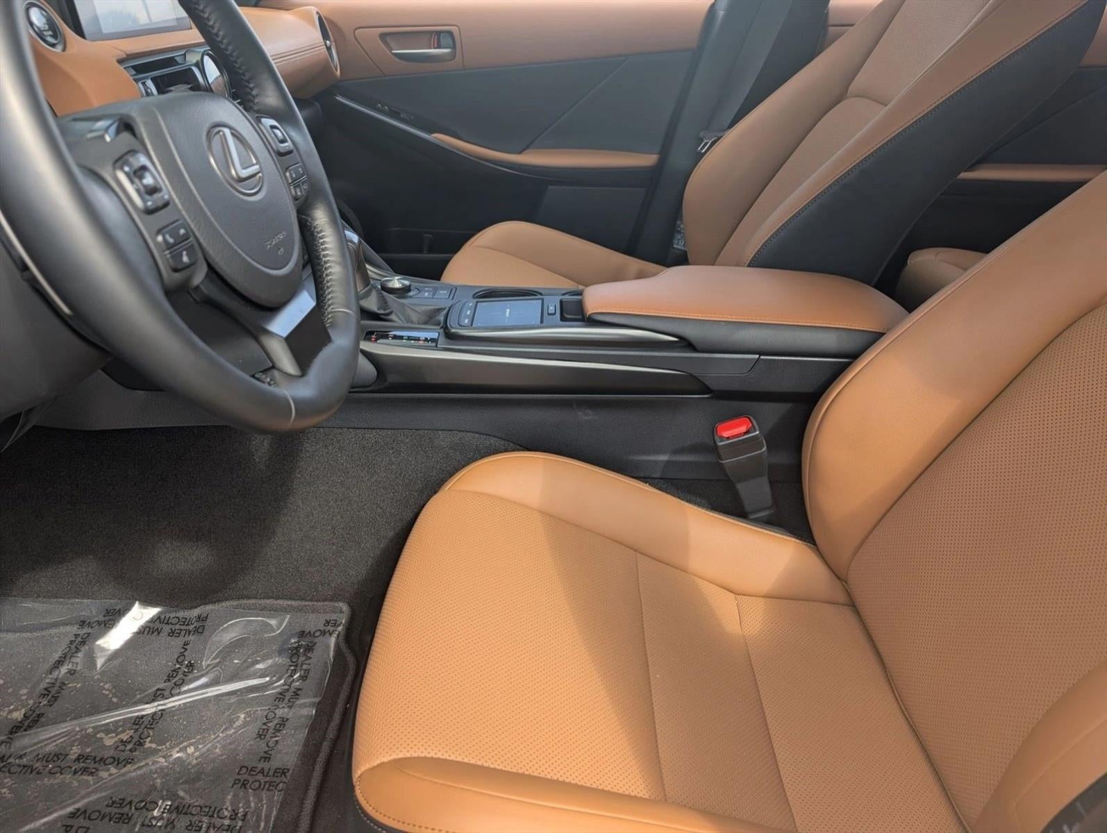 2025 Lexus IS 350 F SPORT Design RWD