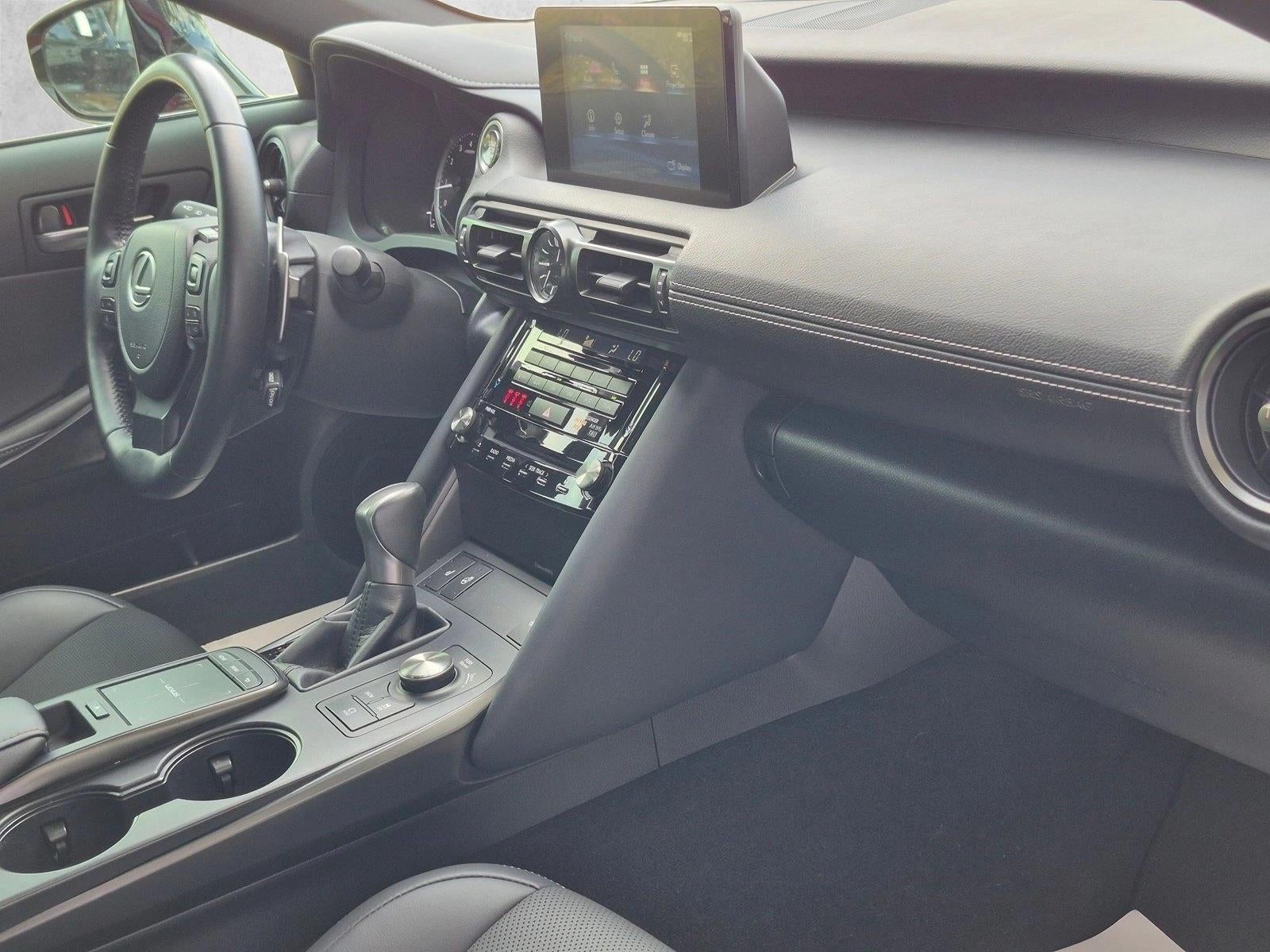2025 Lexus IS 350 F SPORT Design RWD