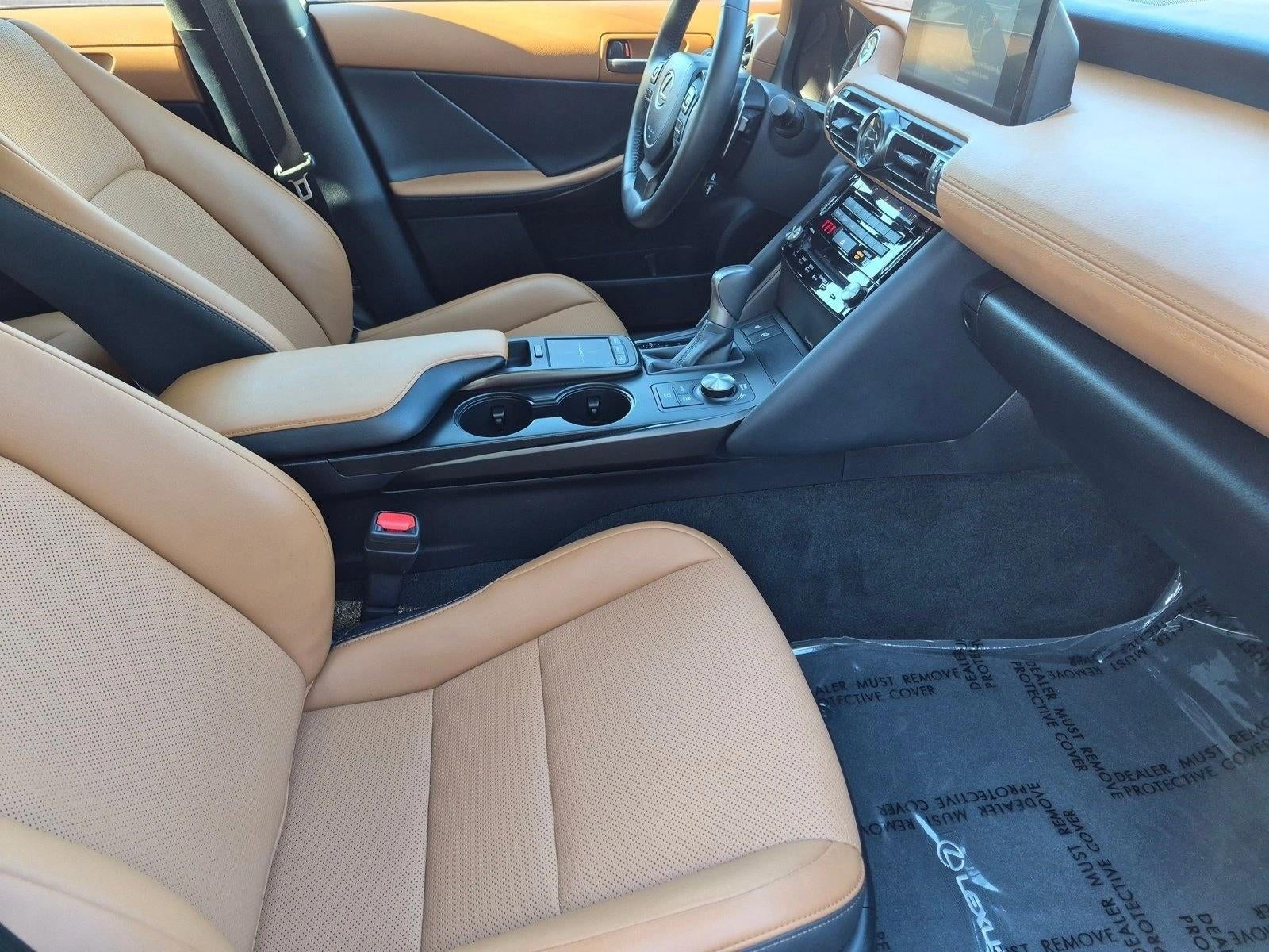 2025 Lexus IS 350 F SPORT Design RWD