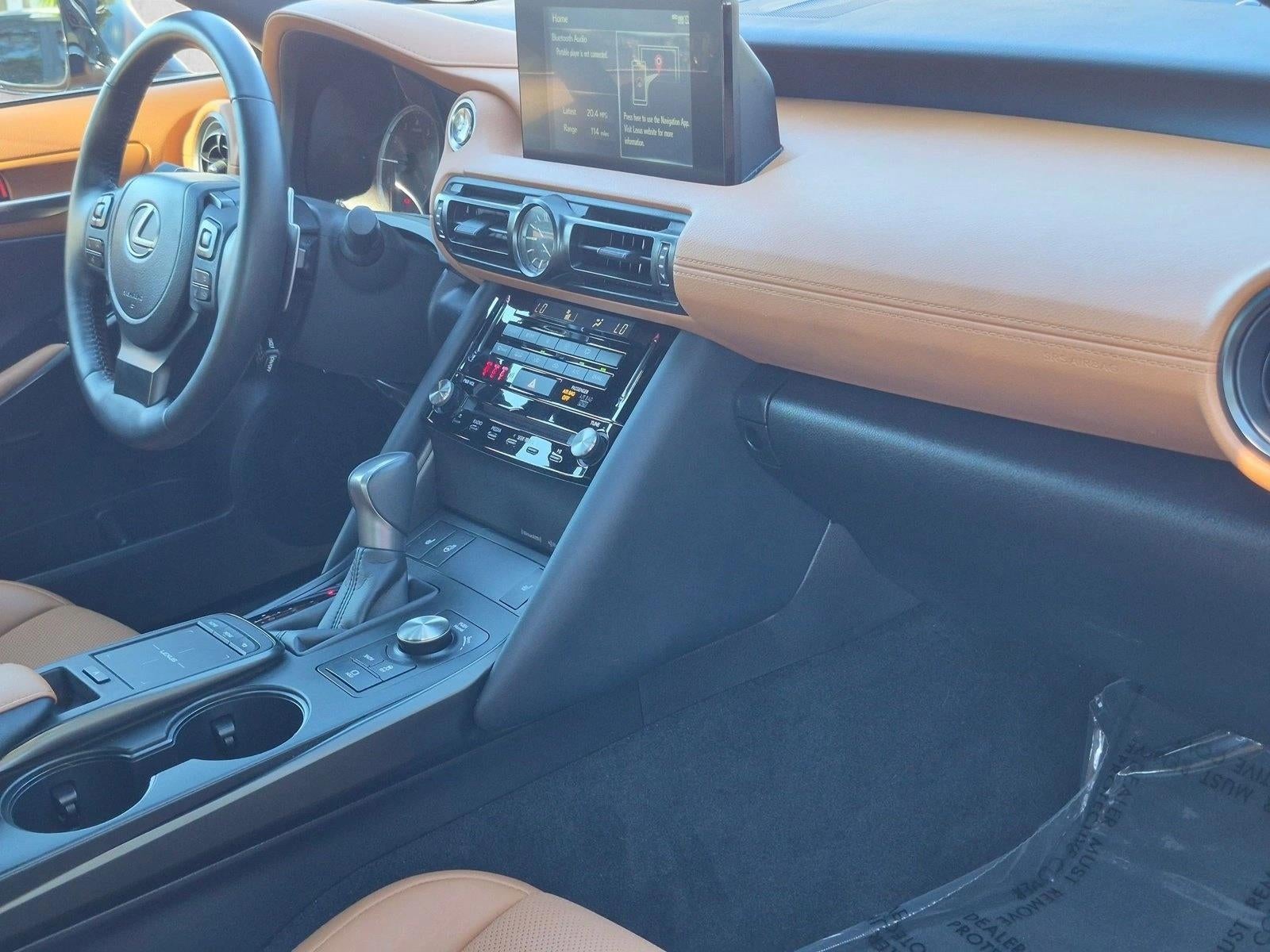 2025 Lexus IS 350 F SPORT Design RWD