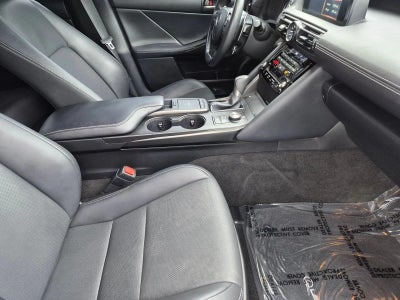 2024 Lexus IS 350 F SPORT Design RWD
