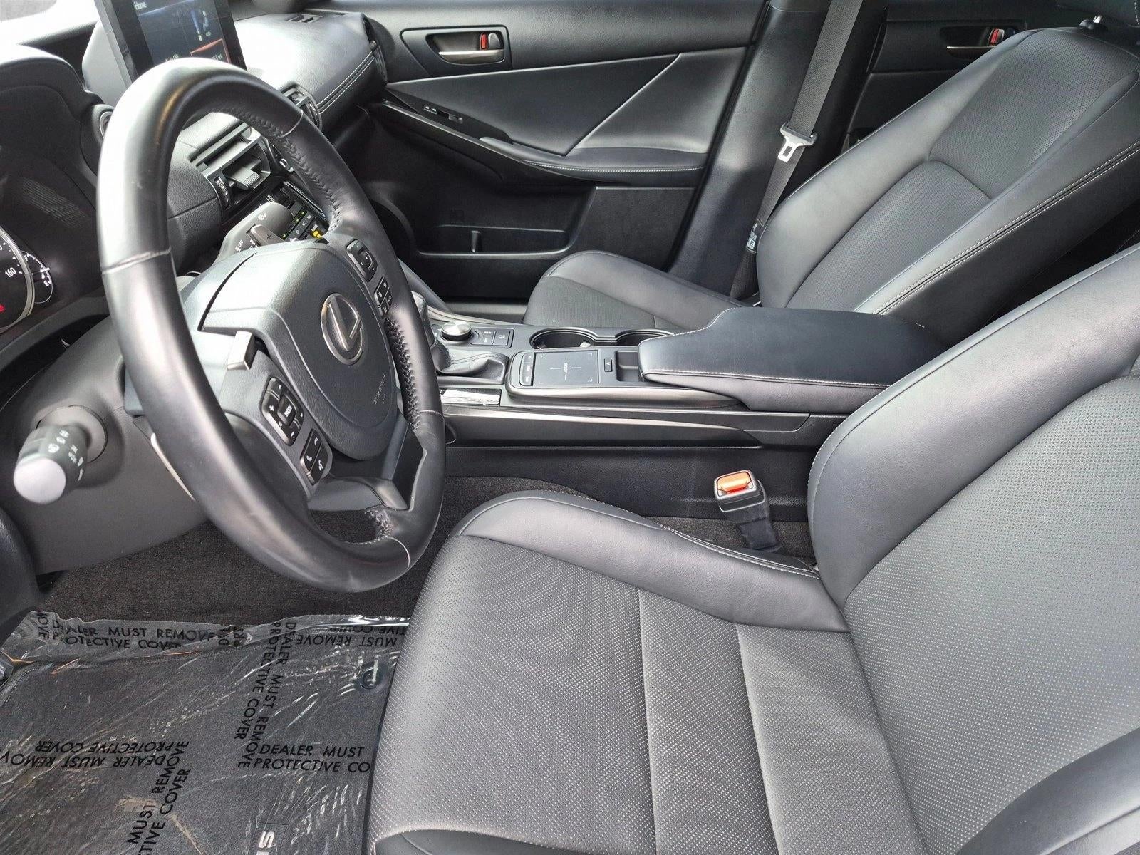 2024 Lexus IS 350 F SPORT Design RWD