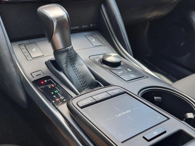 2024 Lexus IS 350 F SPORT Design RWD