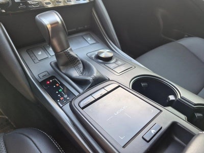 2025 Lexus IS 350 F SPORT Design RWD