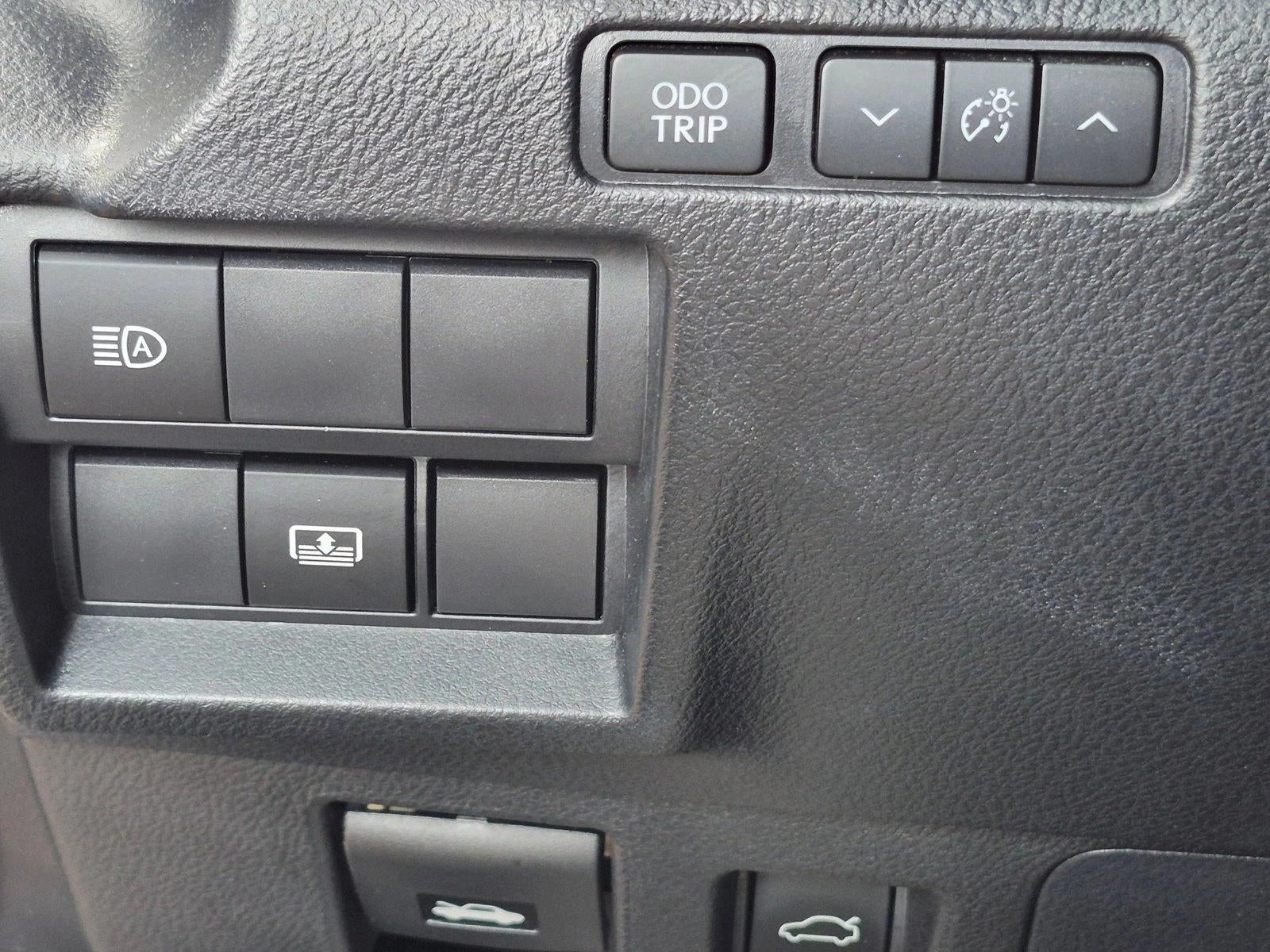 2023 Lexus IS 300 RWD