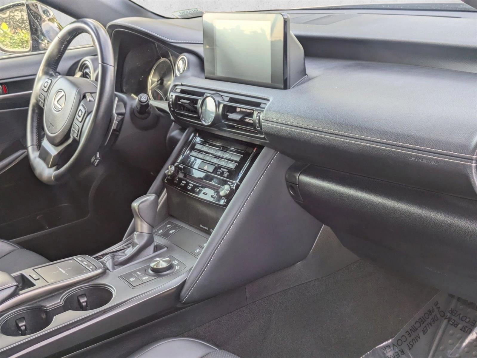 2025 Lexus IS 300 RWD