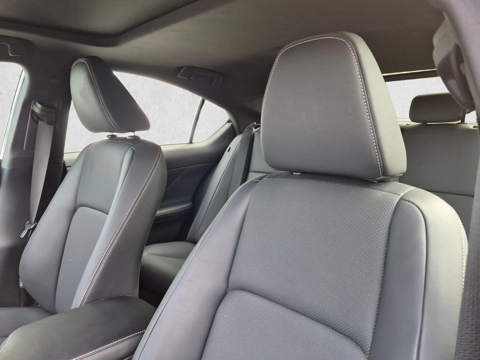 2023 Lexus IS 300 RWD