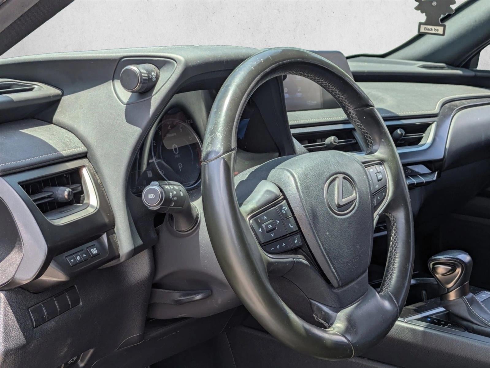 2021 Lexus UX 200 FWD