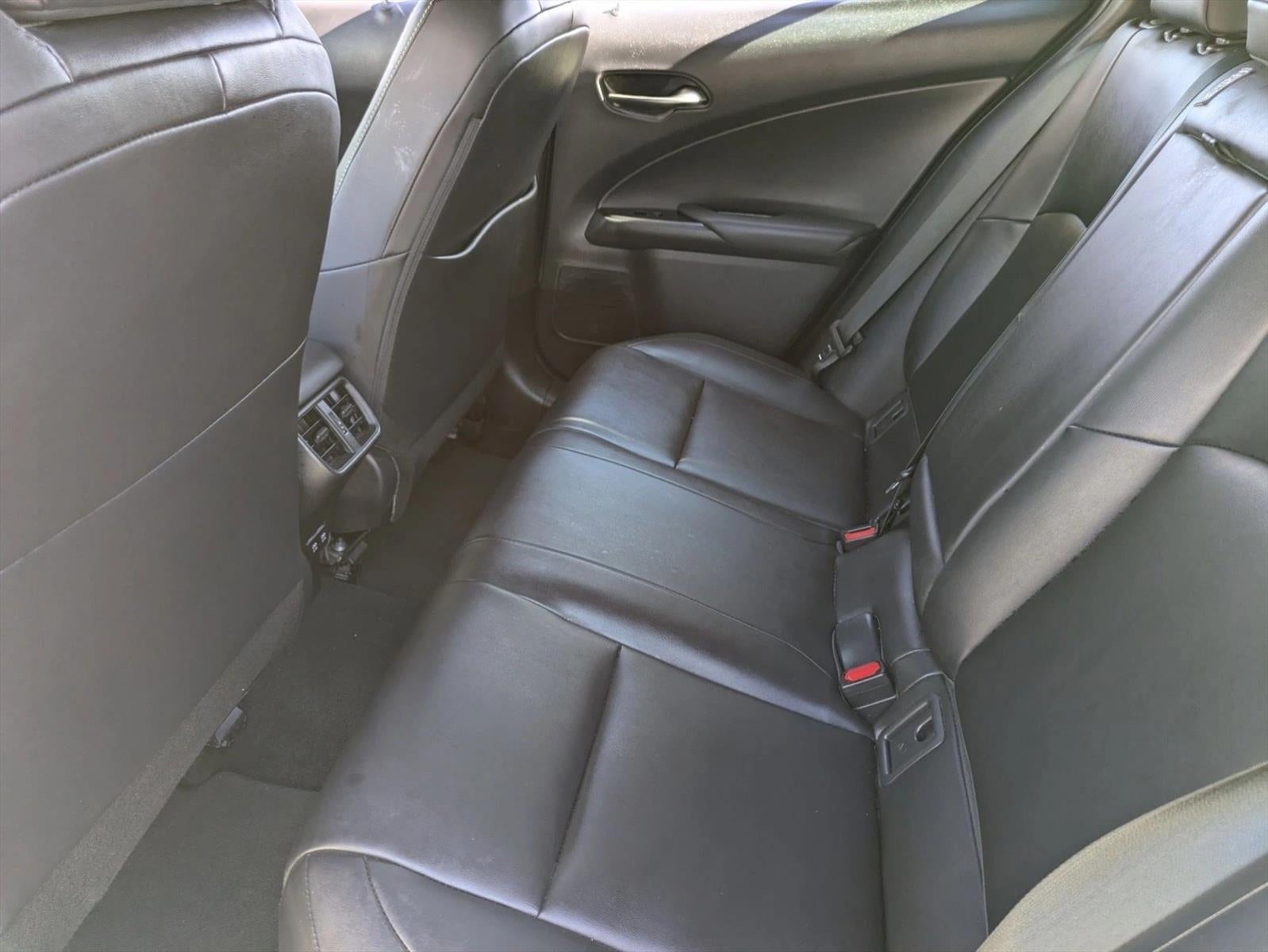 2019 Lexus UX 200 FWD