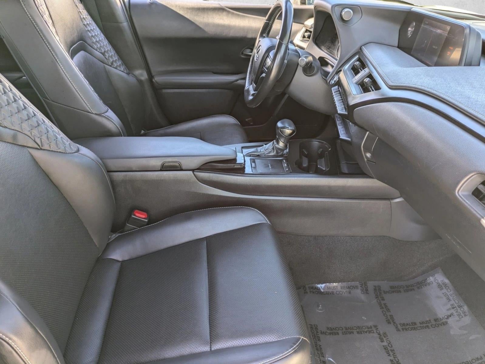 2019 Lexus UX 200 FWD