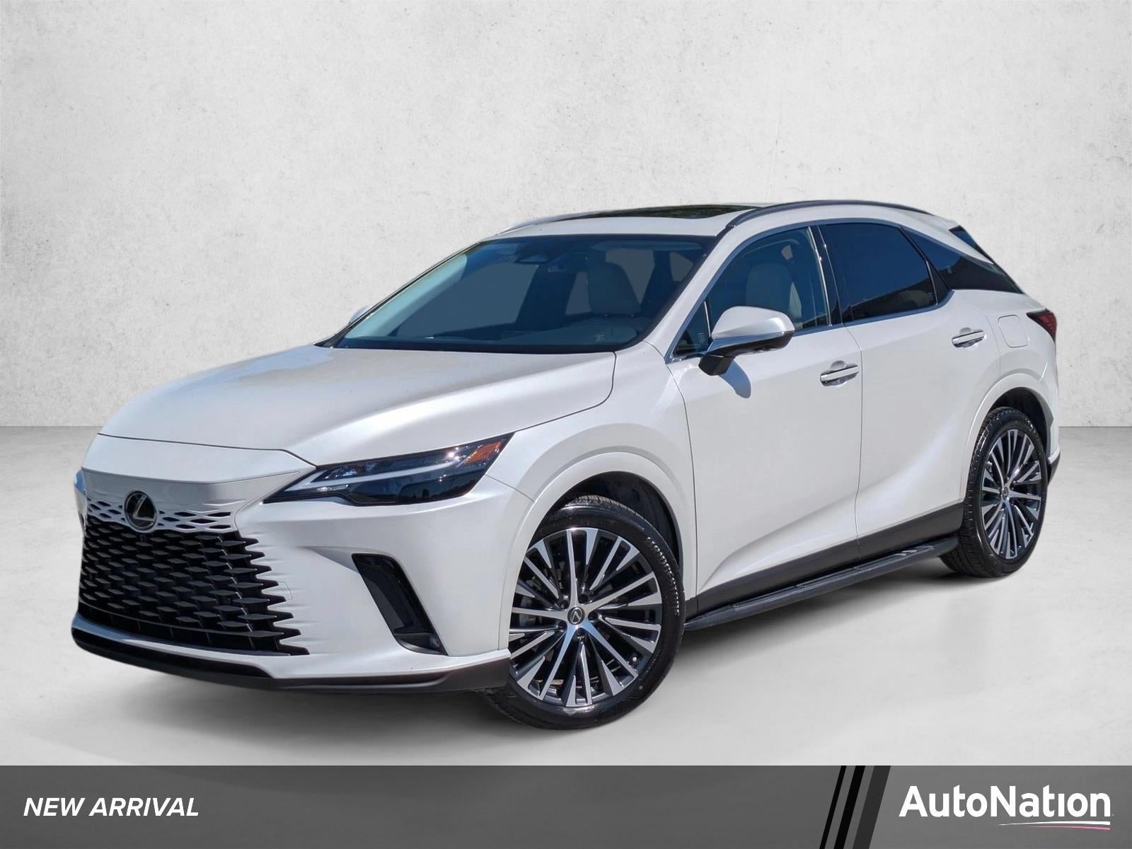 2025 Lexus RX 350's photo