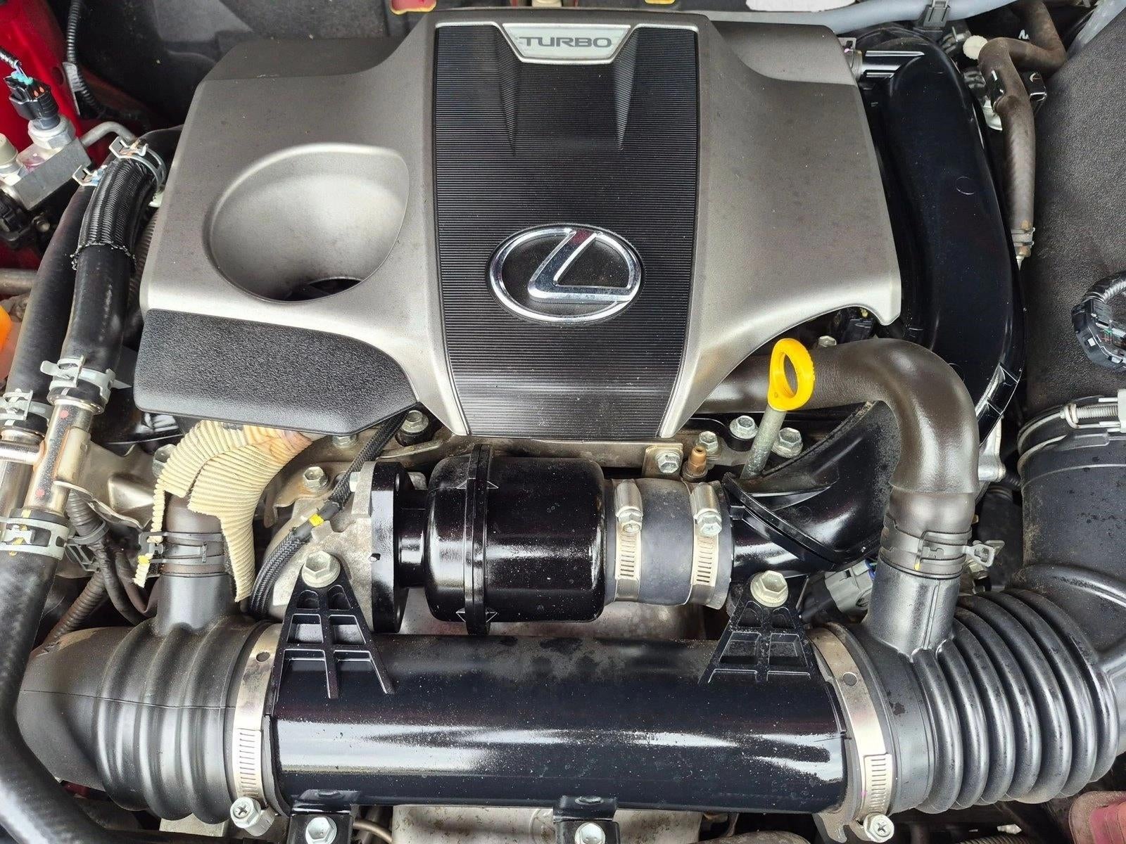 2016 Lexus NX Turbo FWD 4dr