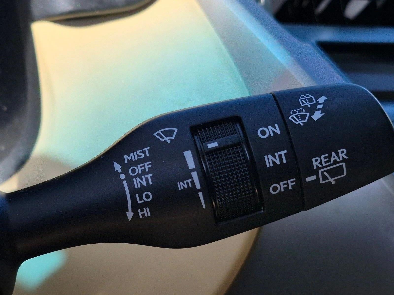 2015 Lexus NX Turbo FWD 4dr