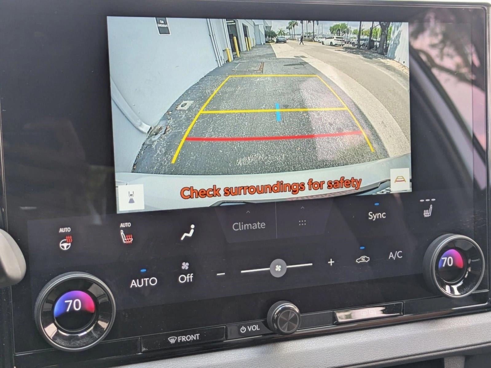 2026 Toyota bZ XLE Plus FWD (Natl)