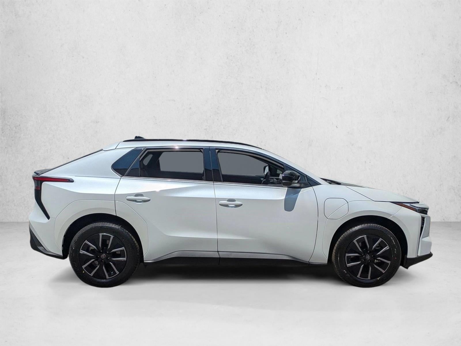 2026 Toyota bZ XLE Plus FWD (Natl)