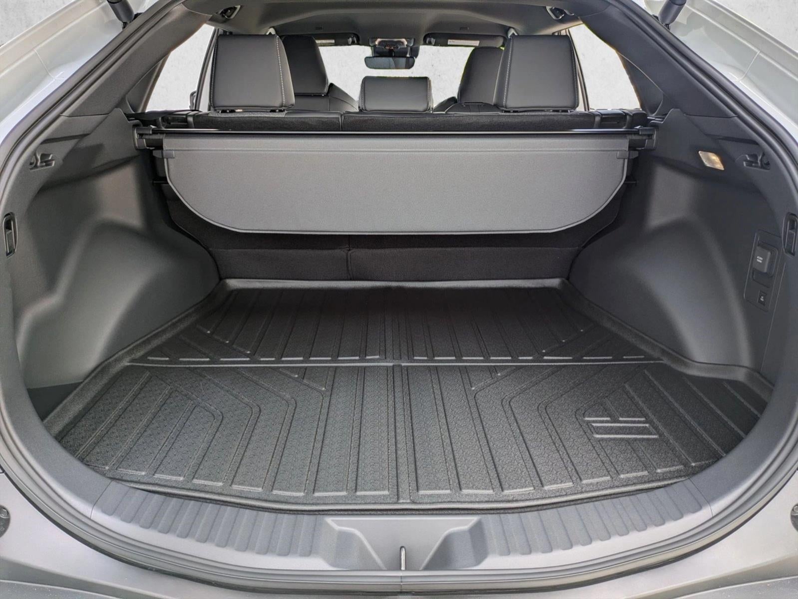 2026 Toyota bZ XLE Plus FWD (Natl)