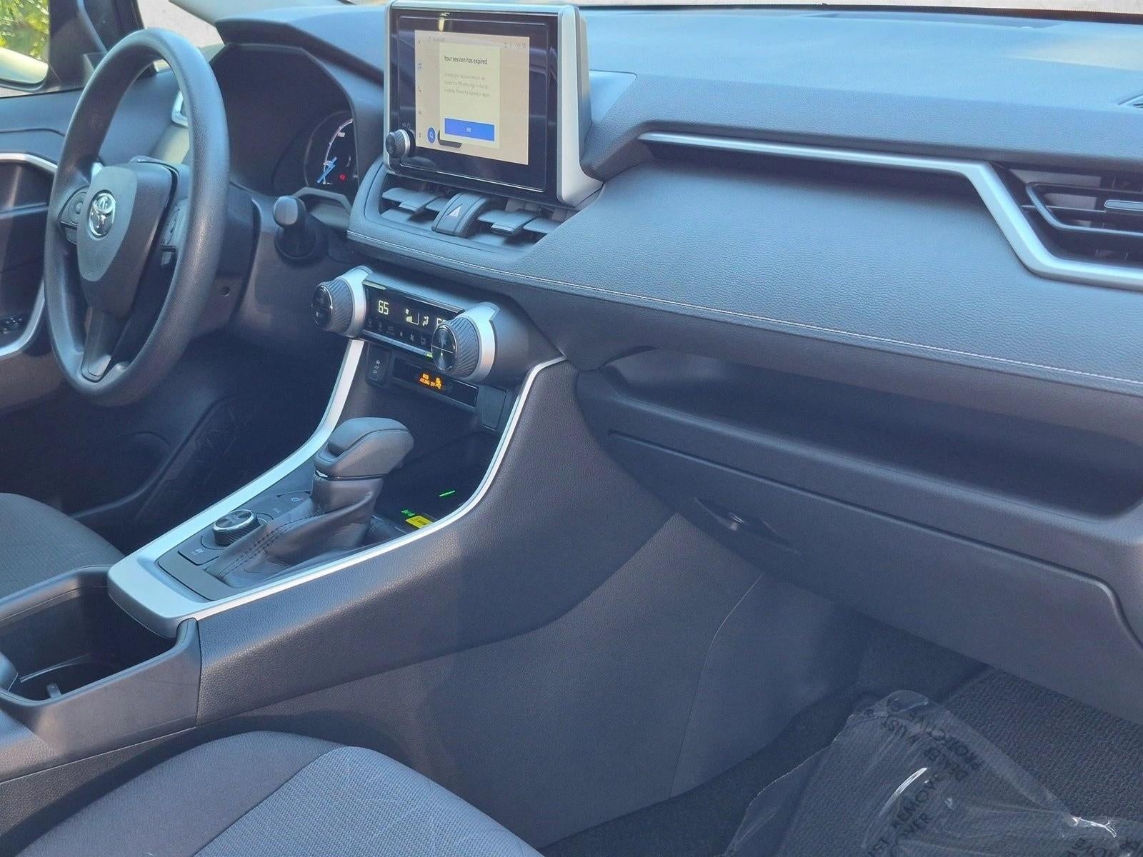 2025 Toyota RAV4 Hybrid XLE AWD (Natl)