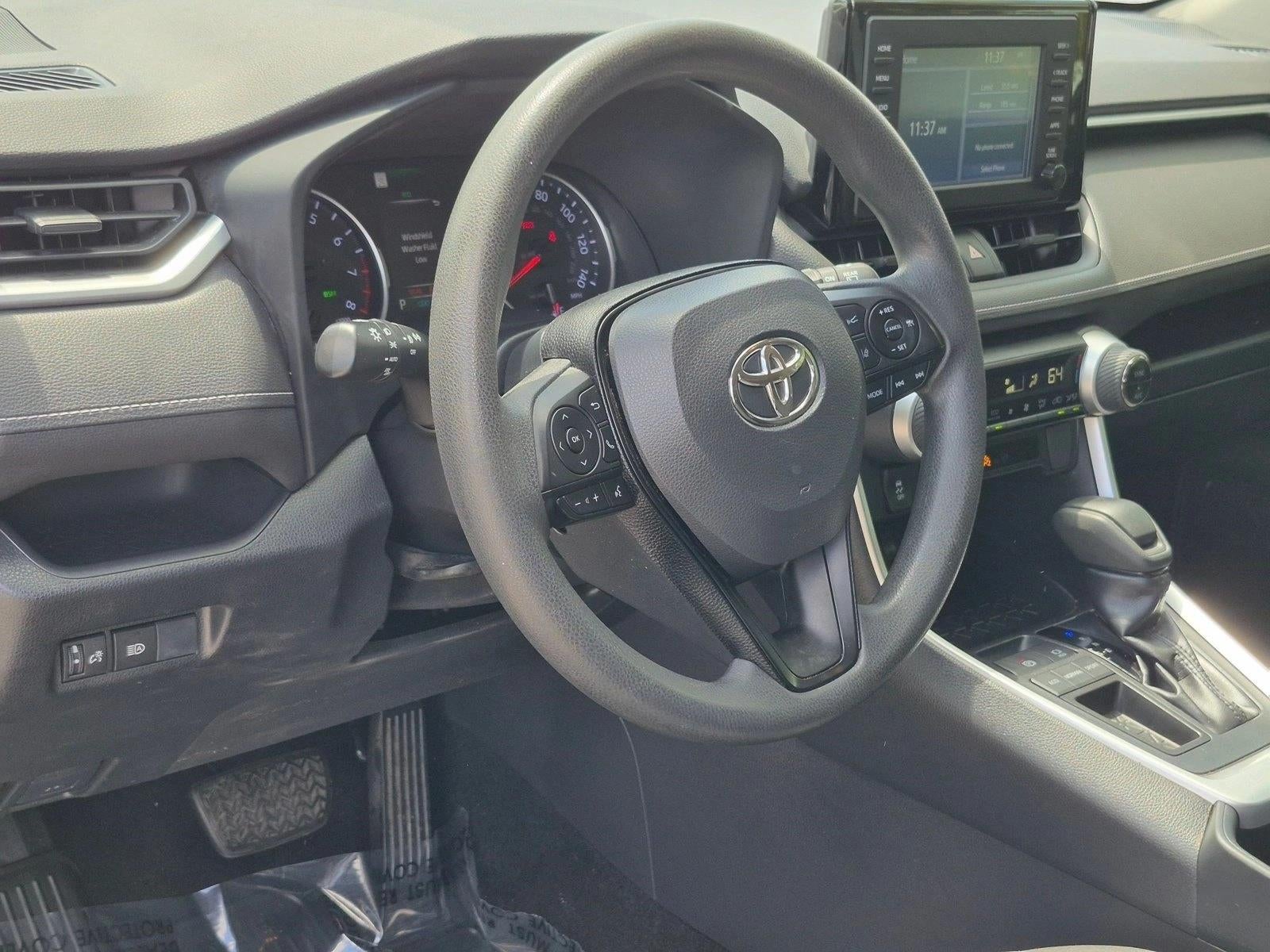 2019 Toyota RAV4 XLE FWD (GS)