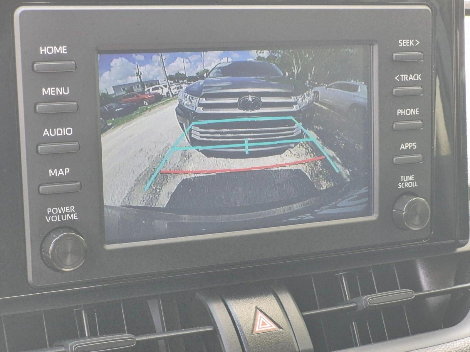 2019 Toyota RAV4 XLE FWD (GS)