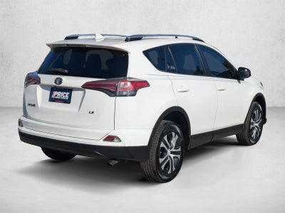 2018 Toyota RAV4 LE FWD (GS)