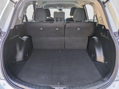 2018 Toyota RAV4 LE FWD (GS)