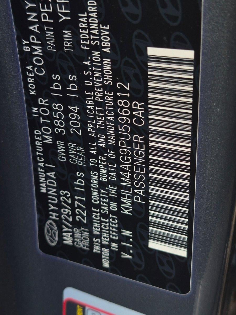2023 Hyundai ELANTRA SEL IVT