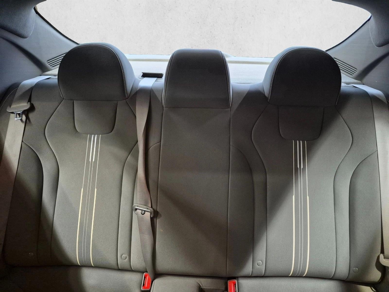 2024 Hyundai ELANTRA SEL IVT