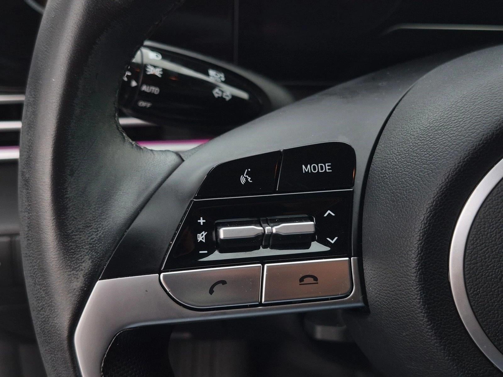 2023 Hyundai ELANTRA Limited IVT