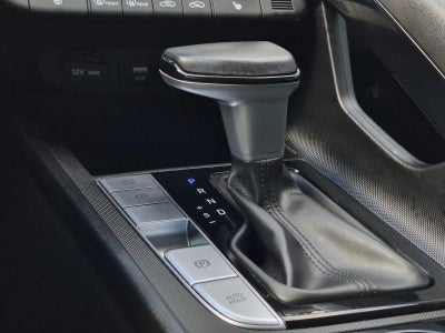 2023 Hyundai ELANTRA Limited IVT