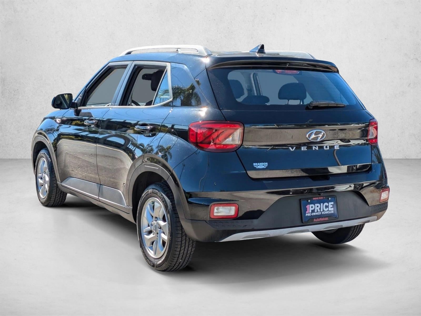 2020 Hyundai VENUE SEL IVT