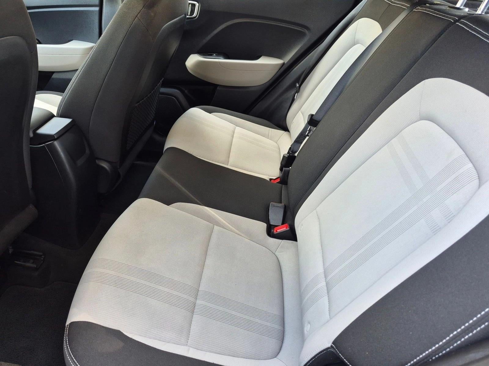 2023 Hyundai VENUE SEL IVT