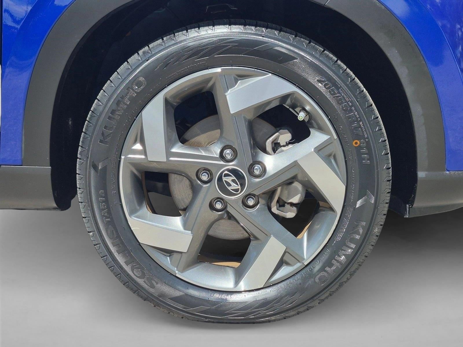 2023 Hyundai VENUE SEL IVT