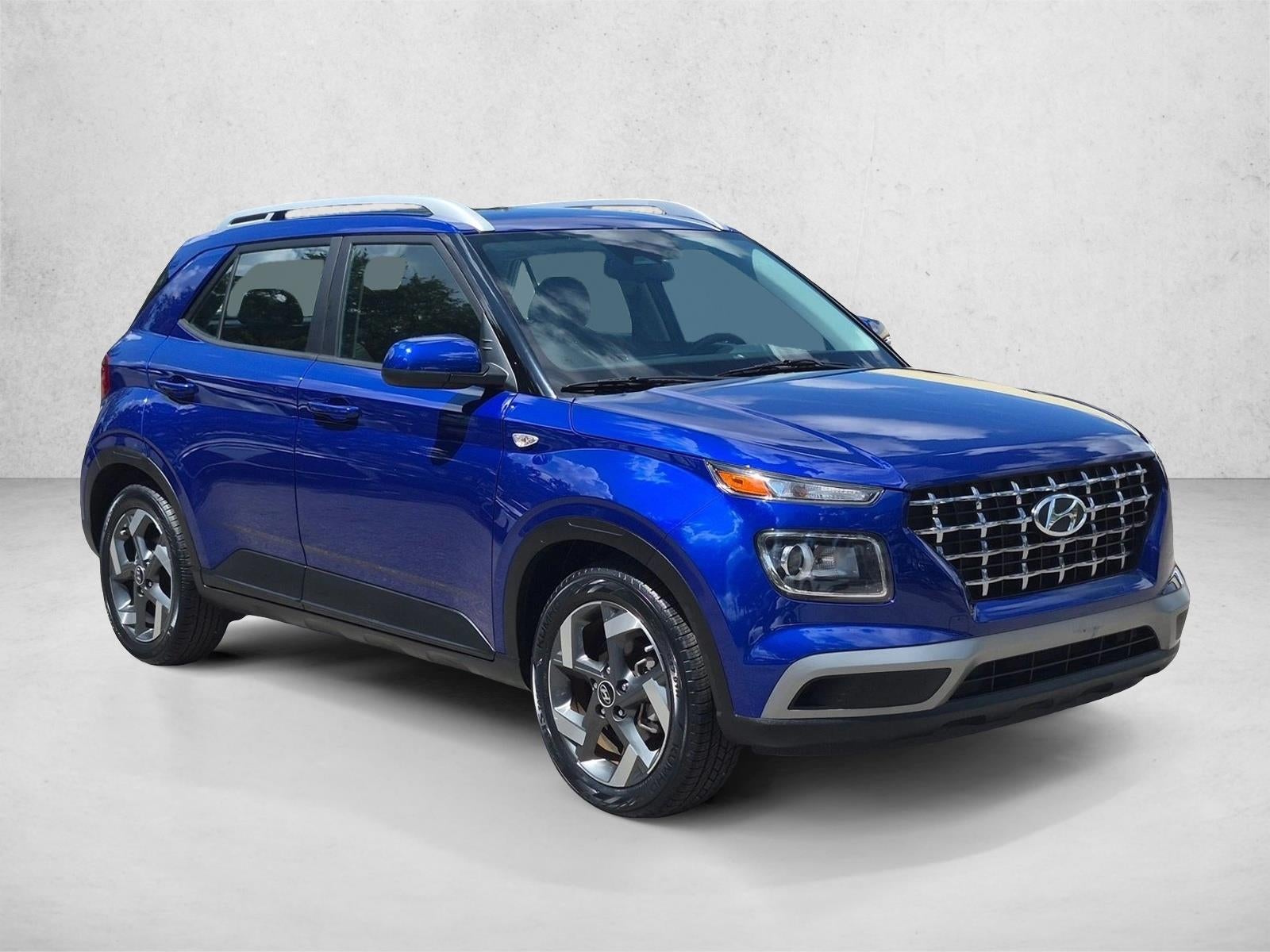 2023 Hyundai VENUE SEL IVT