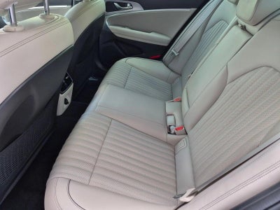 2023 Genesis G70 3.3T RWD
