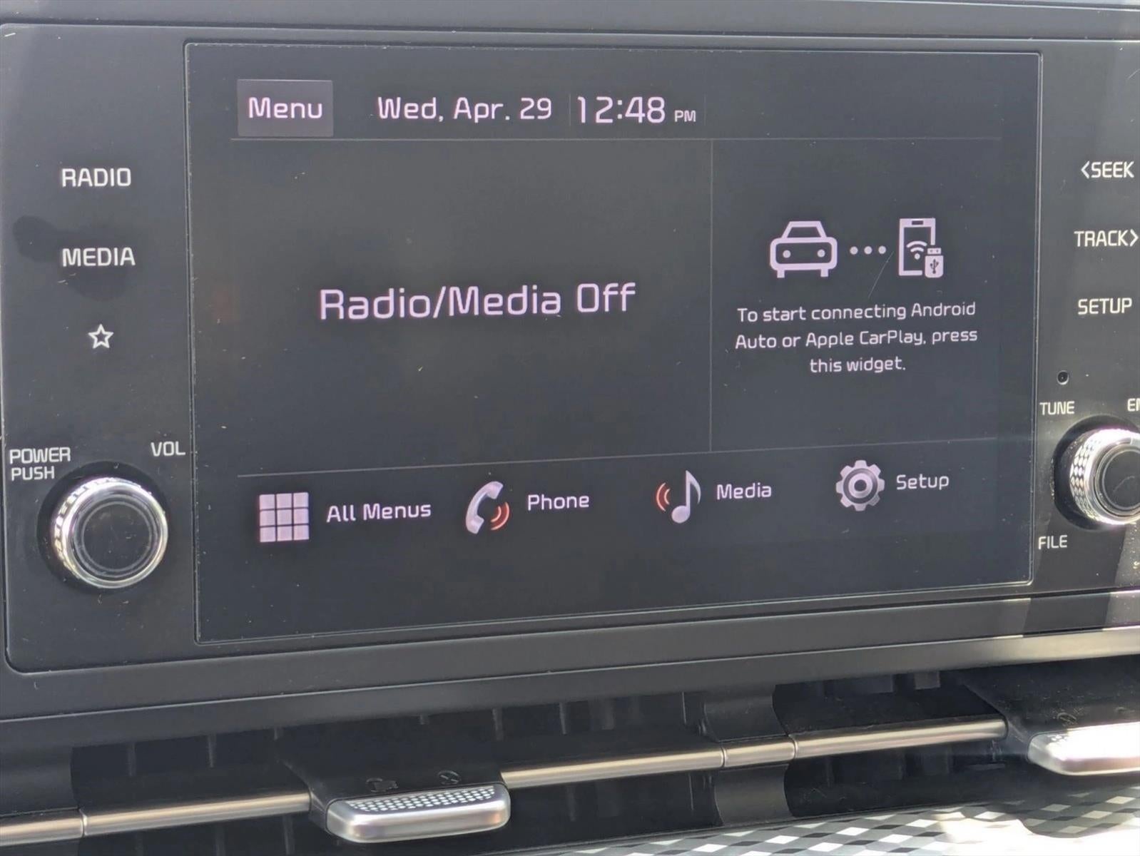 2024 Kia Carnival LX FWD w/Seat Pkg