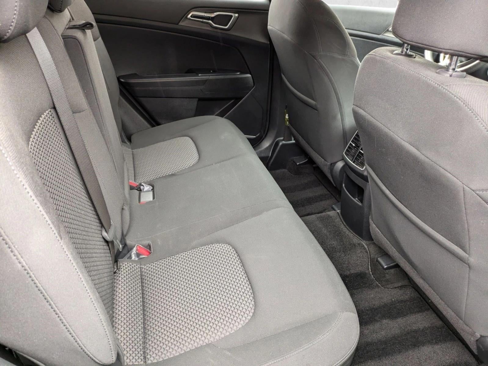 2023 Kia Sportage Hybrid LX AWD