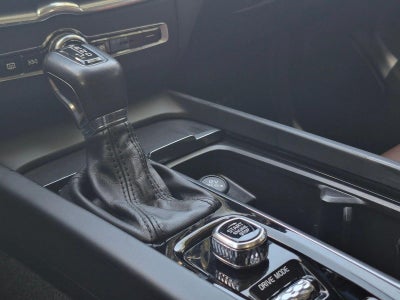 2019 Volvo XC60 T5 FWD Momentum
