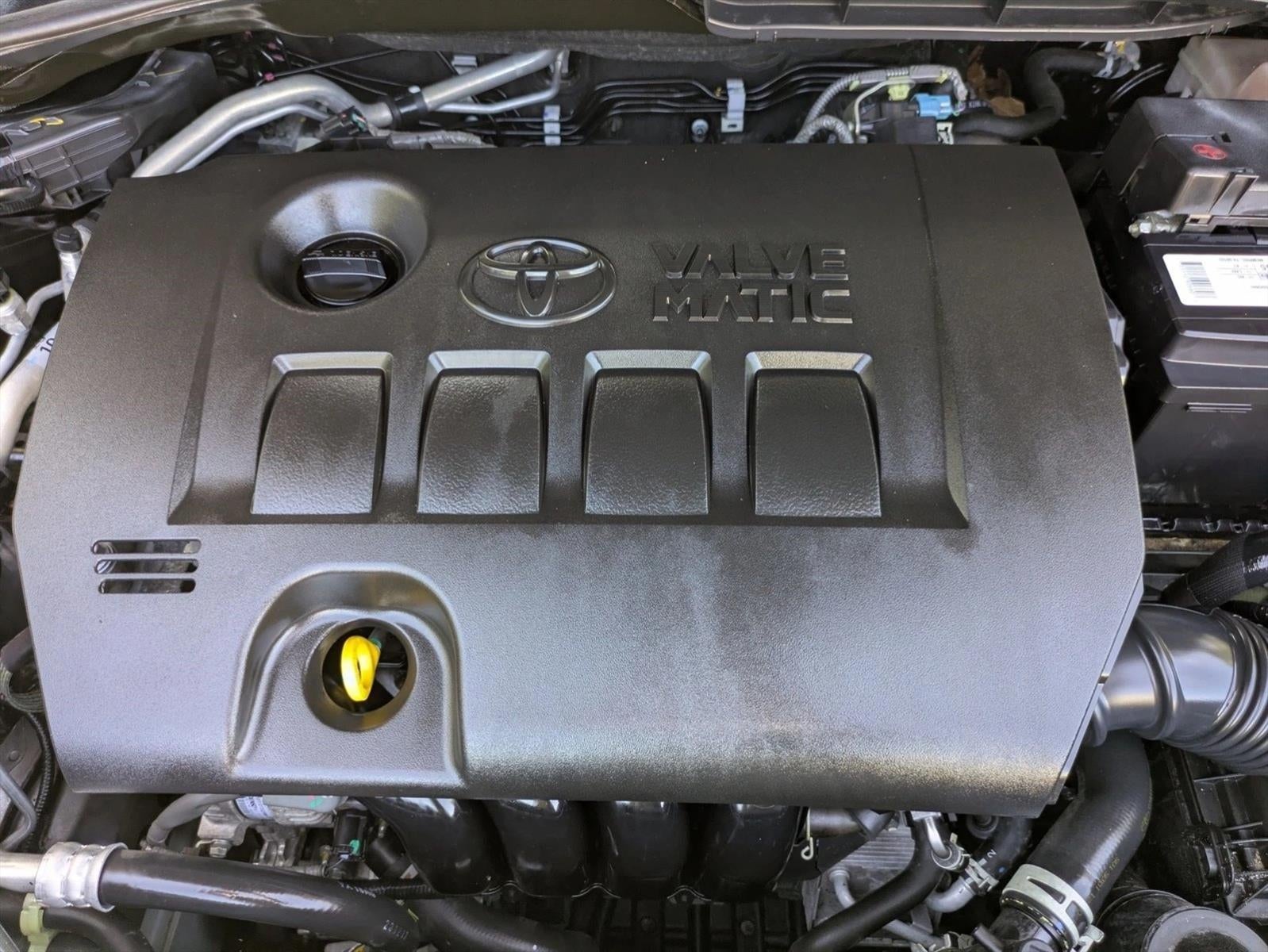 2021 Toyota C-HR LE FWD (Natl)