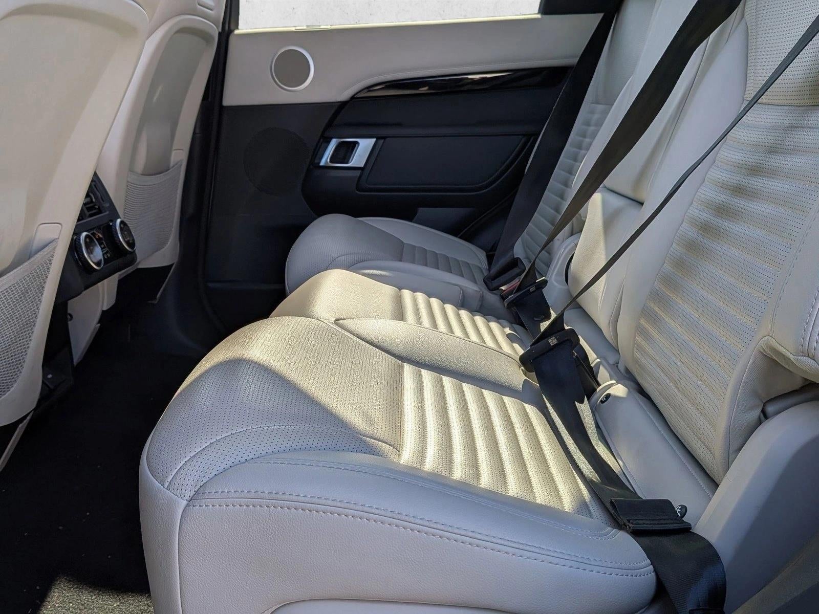 2024 Land Rover Discovery P300 S