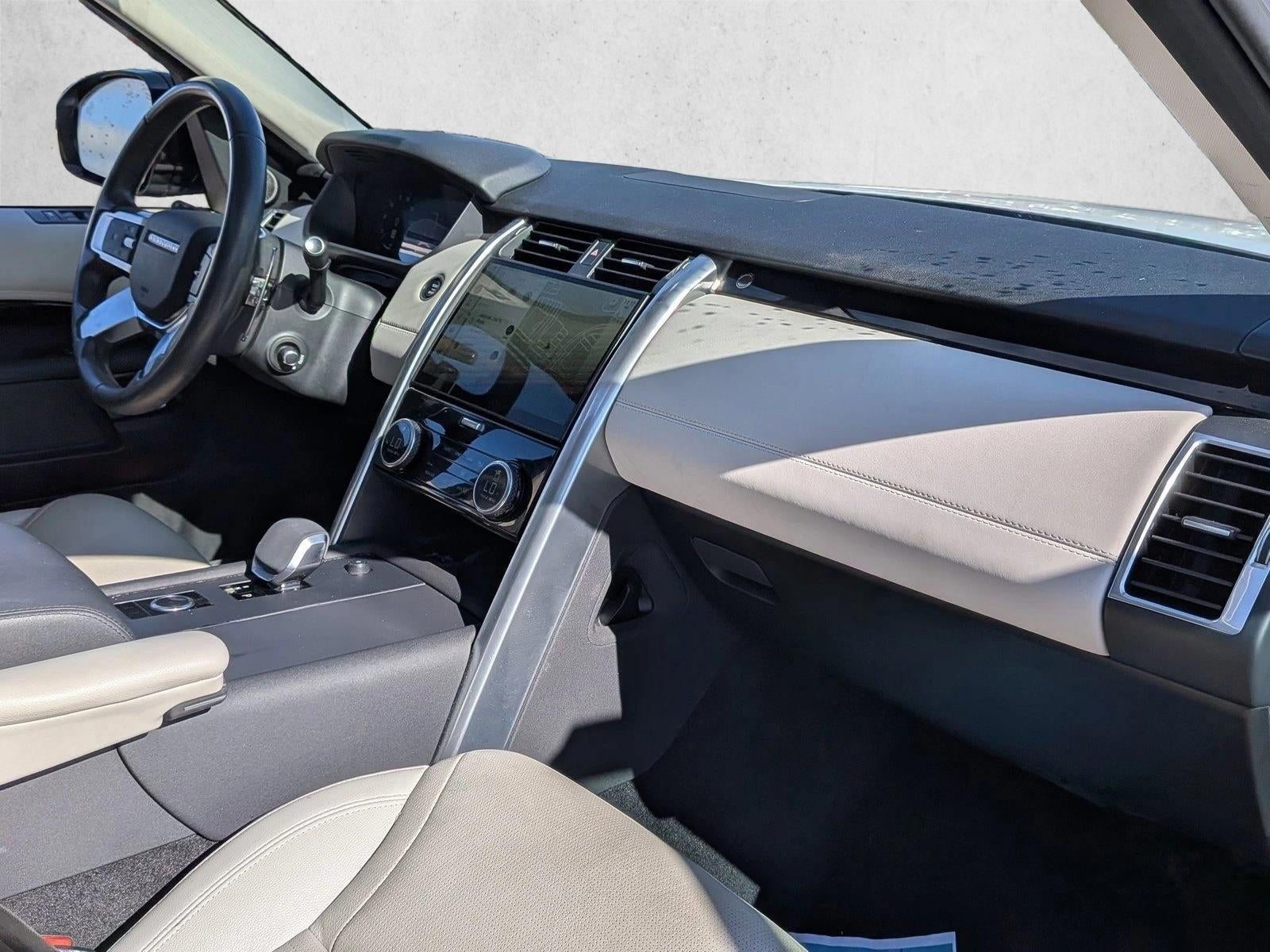 2024 Land Rover Discovery P300 S