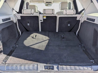 2024 Land Rover Discovery P300 S