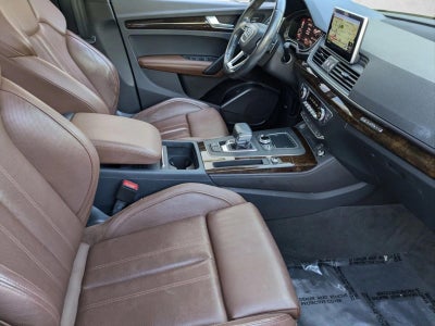 2019 Audi Q5 Premium Plus 45 TFSI quattro