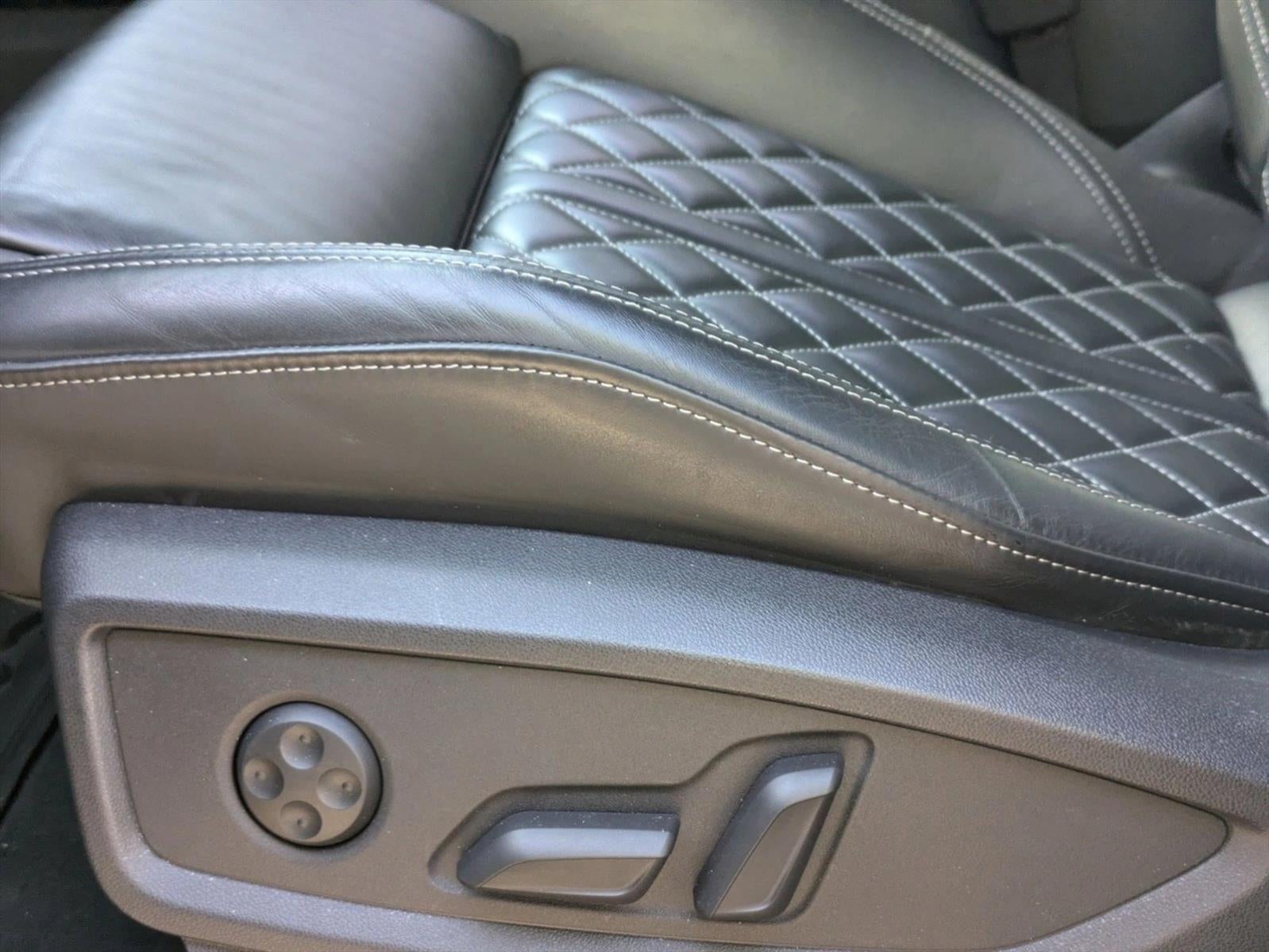 2023 Audi SQ5 Prestige 3.0 TFSI quattro