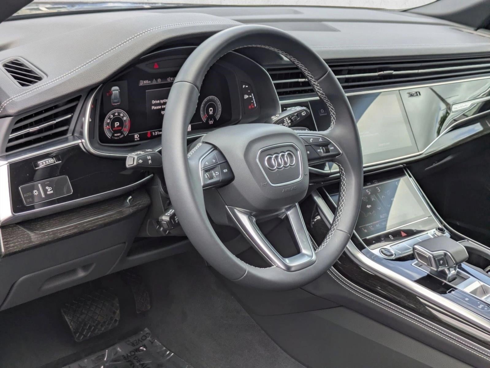 2025 Audi Q8 Premium Plus 55 TFSI quattro