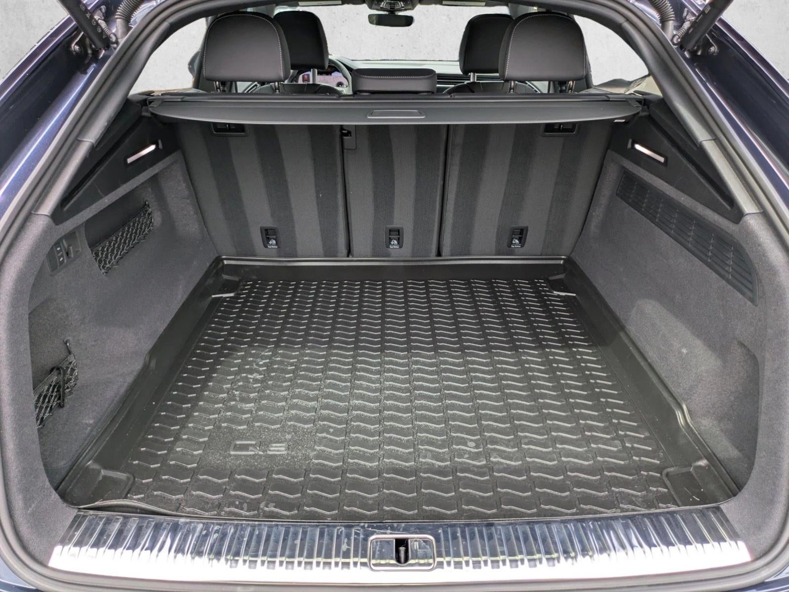 2025 Audi Q8 Premium Plus 55 TFSI quattro